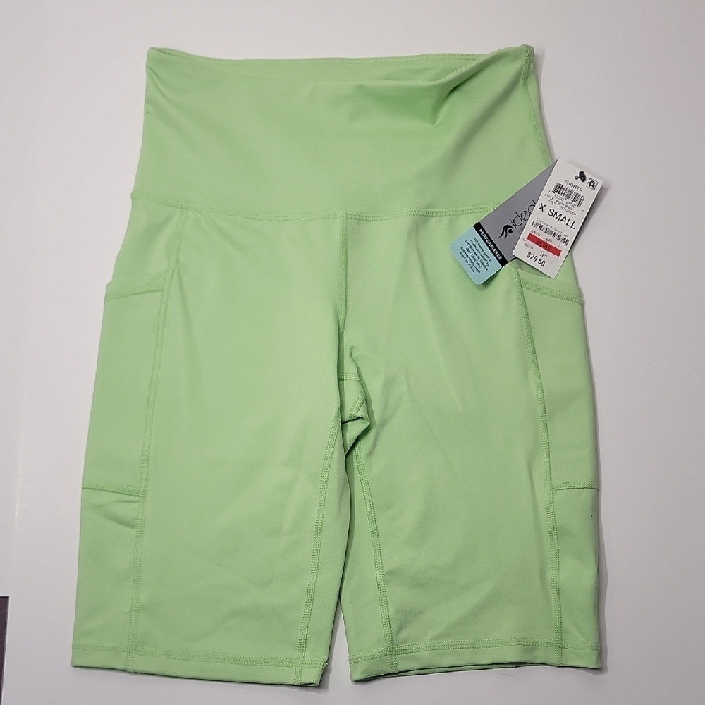 IDEOLOGY NWT PERFORMANCE SHORTS SZ EXTRA SMALL